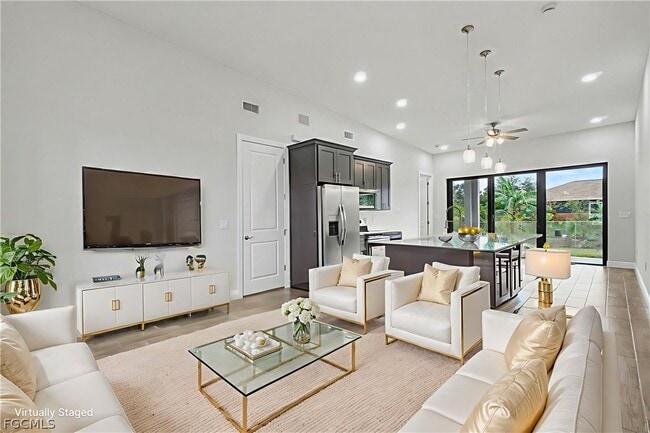 Building Photo - 3013 4th St SW