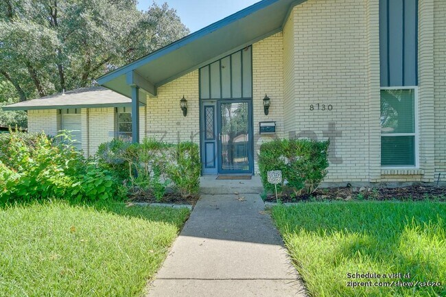 Building Photo - 8730 Grenadier Dr