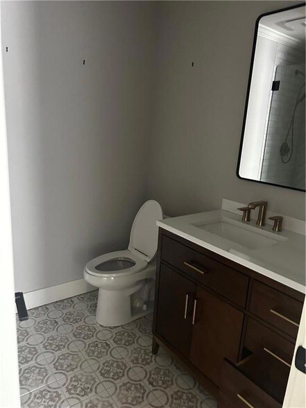 Building Photo - 265 Pebble Trail