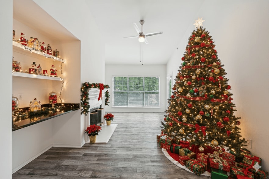 Primary Photo - Wesley St. James Apartments at Sandy Springs