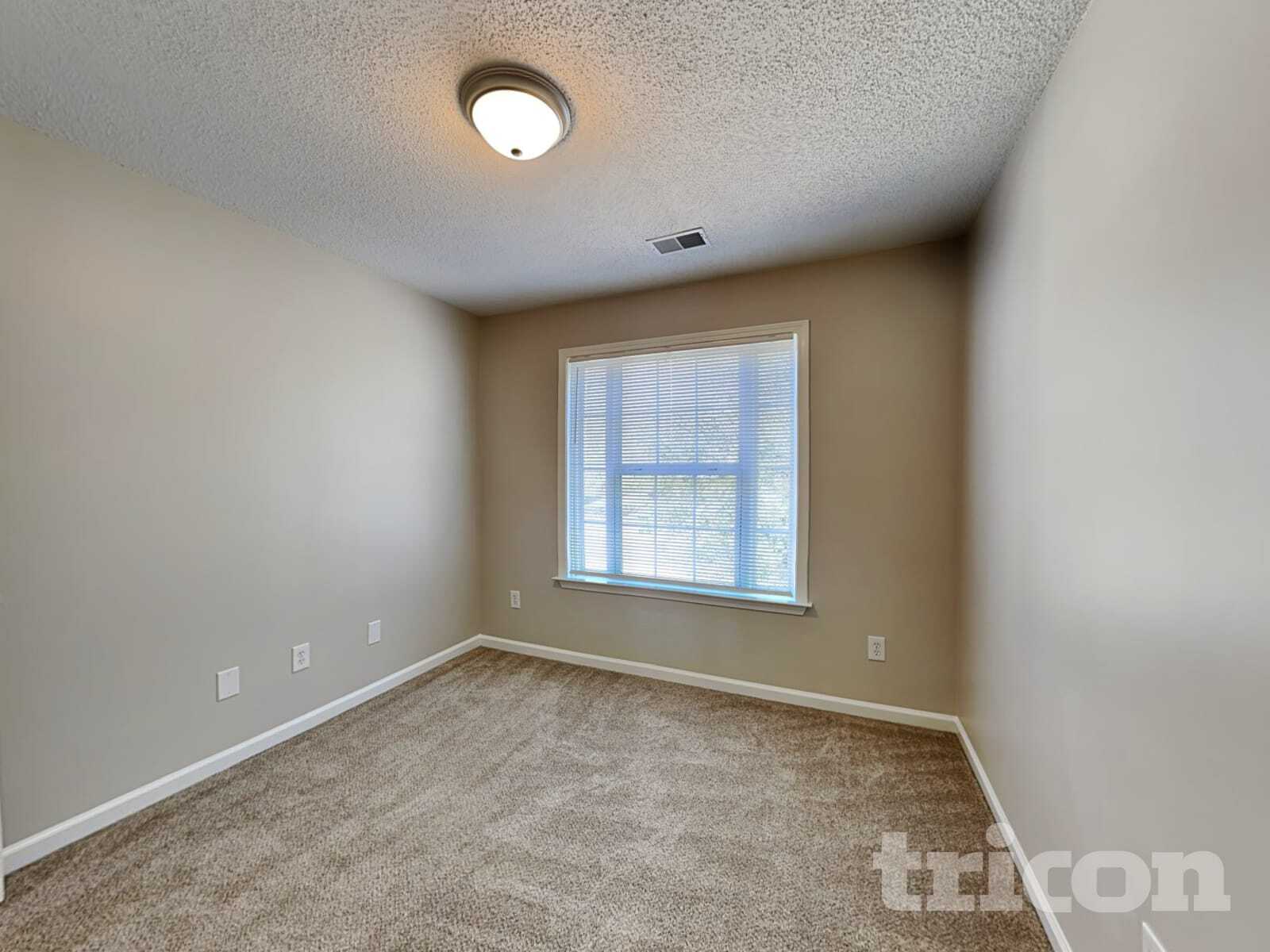 Building Photo - 63 Summer Brook Ct