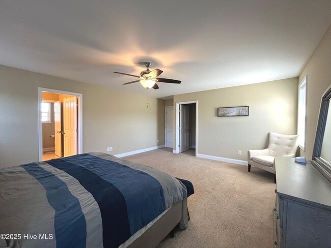 Building Photo - 225 Savannah Garden Dr