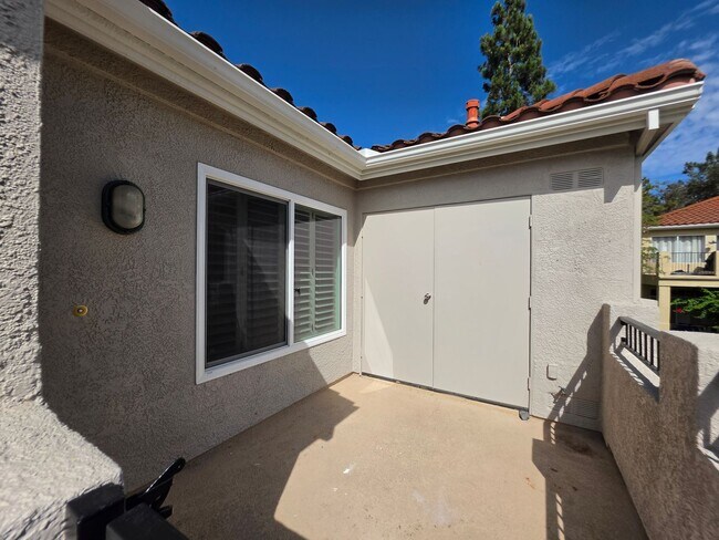 Building Photo - 227 Cinnamon Teal