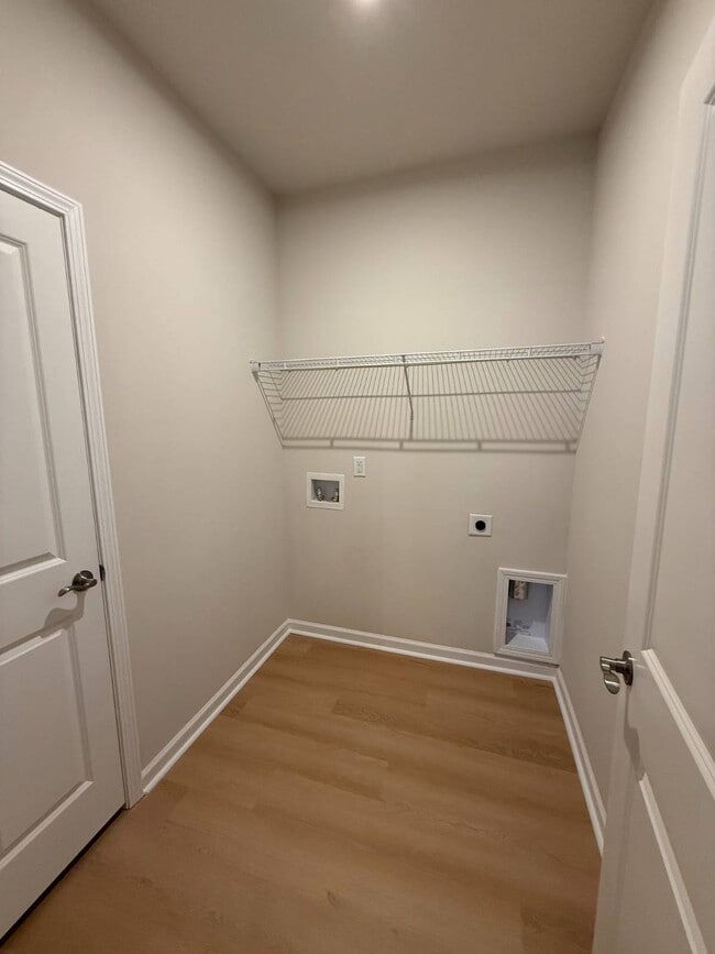 Building Photo - 3099 Blenheim Ct