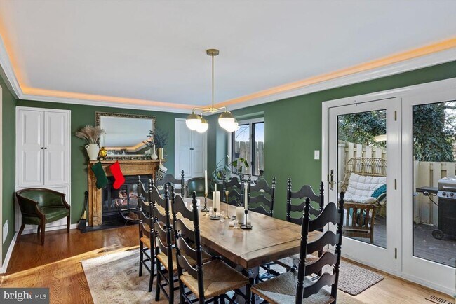 Building Photo - 64 Parchment Dr