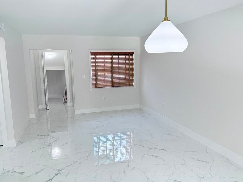 Building Photo - 6726 SW 130th Pl