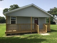 Building Photo - 412 Stowell St