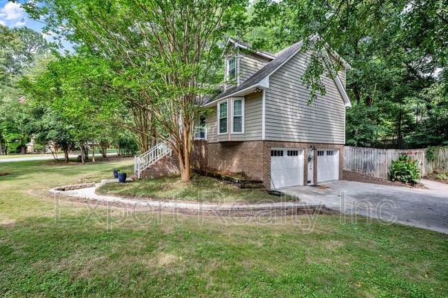 Building Photo - 5501 Heath Row Dr