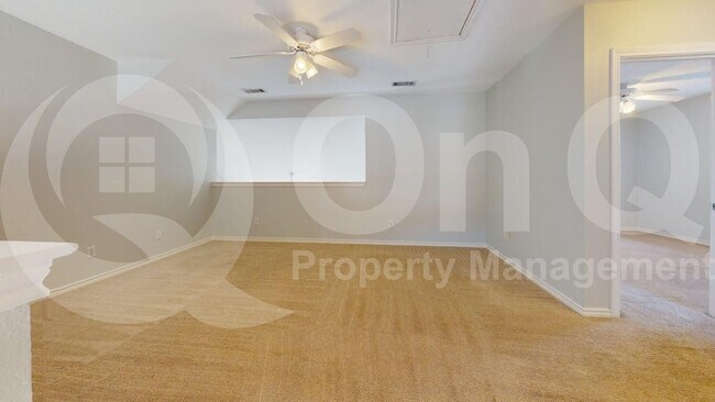 Building Photo - 8109 Dock St