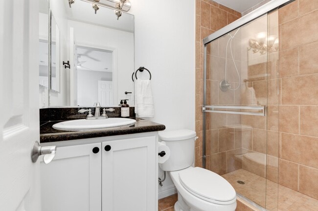 Building Photo - Modern 2 Bedroom 2 Bathroom Apartment Right Next to SDSU  -  WITH 2 PARKING SPOTS!!!