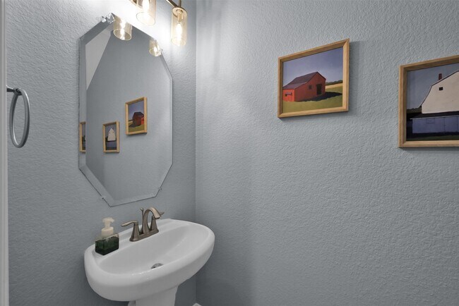 Building Photo - 2508 Belton Shores Dr