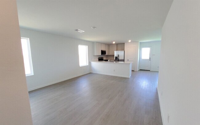 Building Photo - 26810 Scarlet Willow Dr