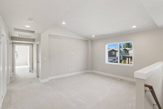 Building Photo - Newer Construction 4 Bedroom Home at Pleas...