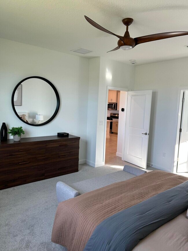 Building Photo - 14417 SW Ellison Dr