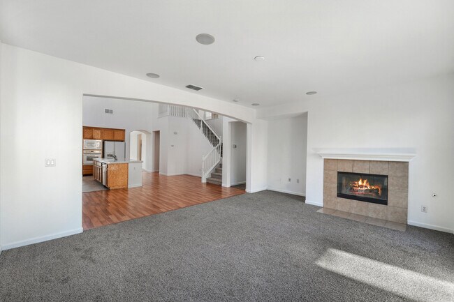 Building Photo - 6717 Sao Tiago Way