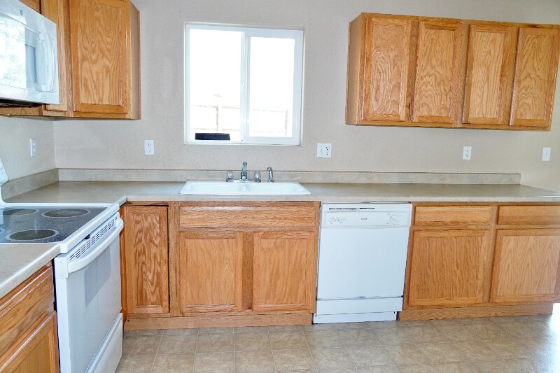 Building Photo - 7620 Artisan Pl