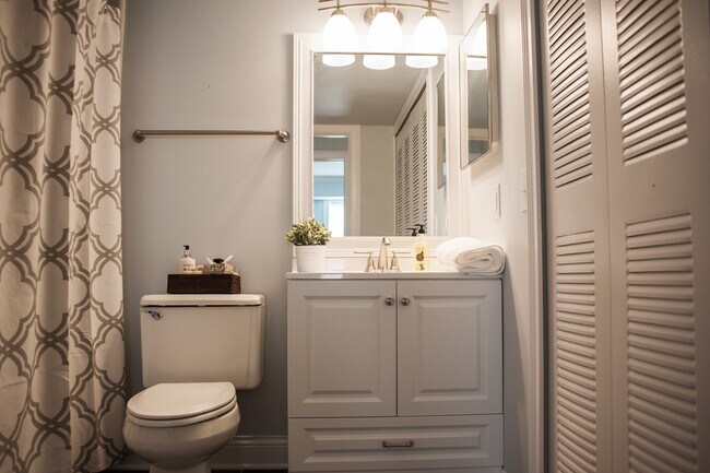 Building Photo - Flo-Mar Terraces