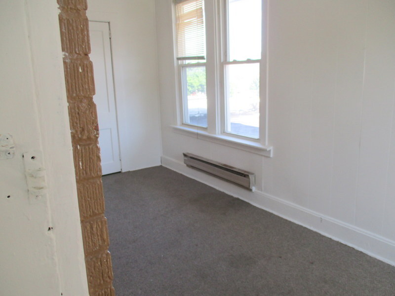 Building Photo - 551 8th St