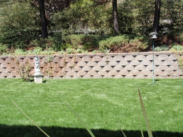 Building Photo - Coming Soon! 3 Bedroom / 2.5 Bath in South...