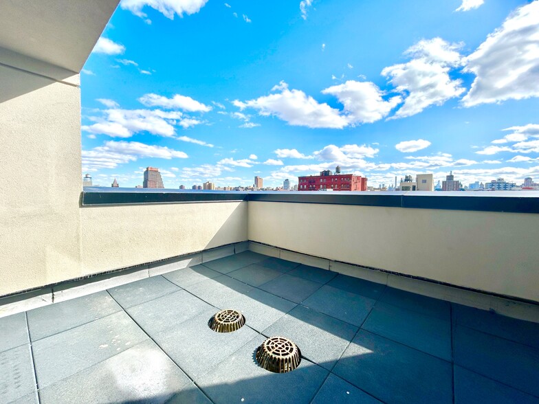 Building Photo - 217 W 123rd St