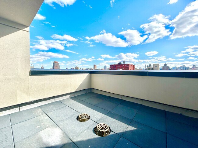Building Photo - 217 W 123rd St