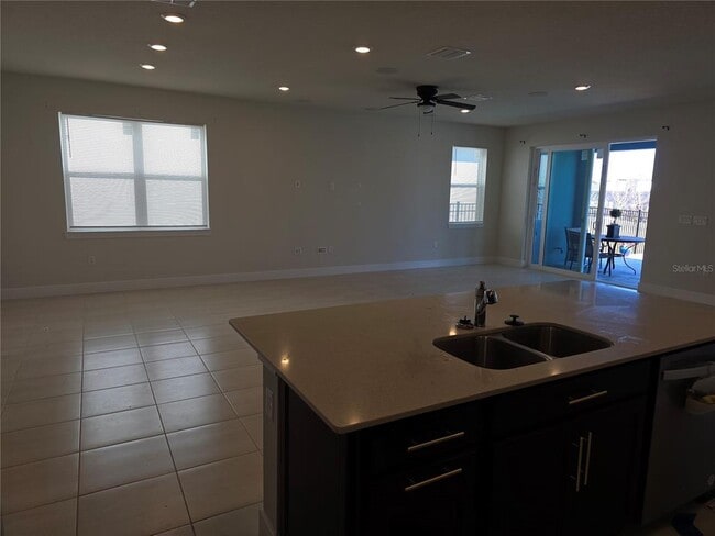 Building Photo - 15949 Winding Bluff Dr