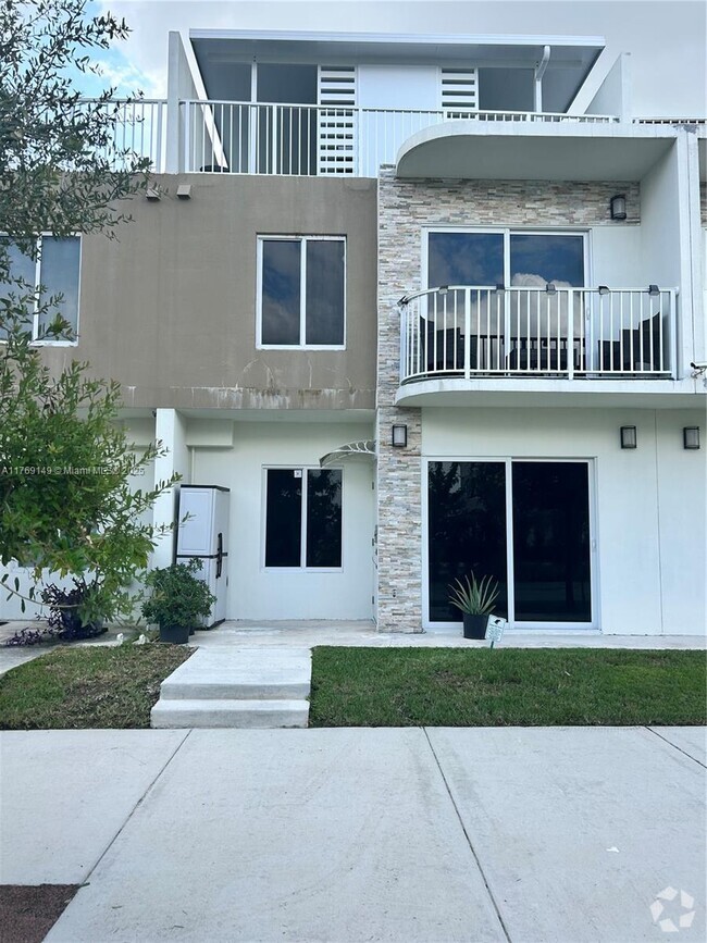 Building Photo - 25888 SW 139th Path