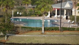 Building Photo - 4917 Key Lime Dr