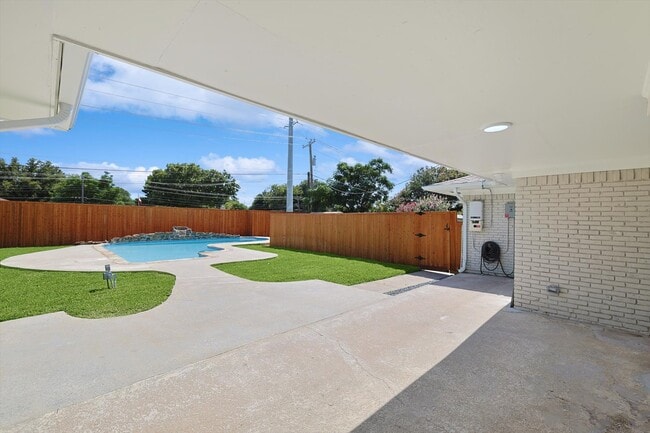 Building Photo - 3434 Jubilee Trl
