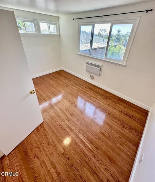 Building Photo - 3604 Crestmont Ave
