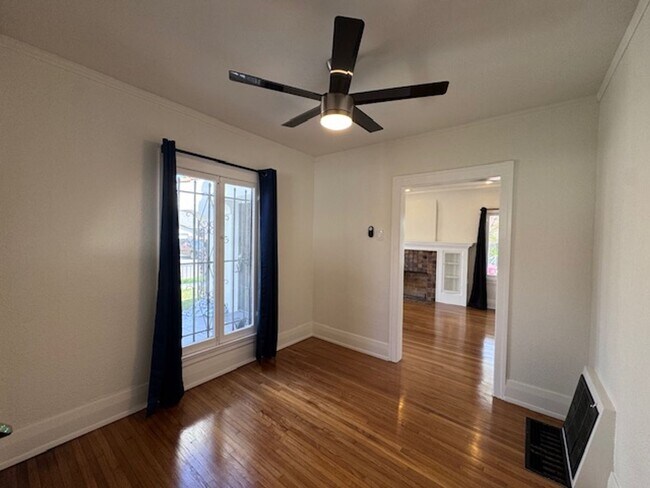 Building Photo - Charming Spanish-Style Home for Lease