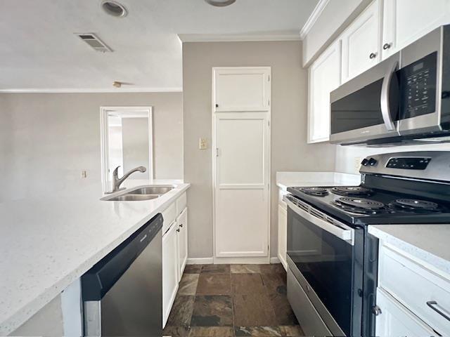 Building Photo - 8888 Tallwood Dr