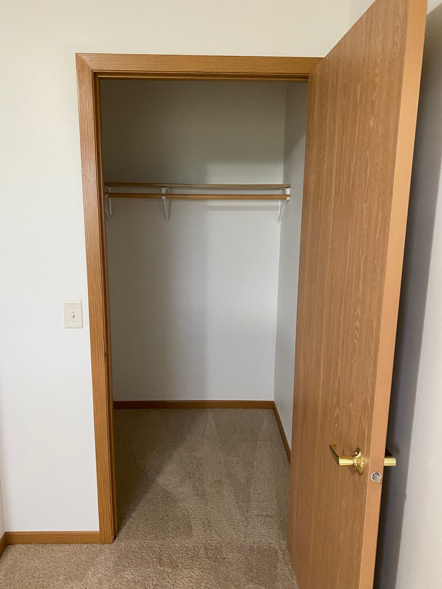 Walk in closet (1st bedroom) - 508 Smith Ave