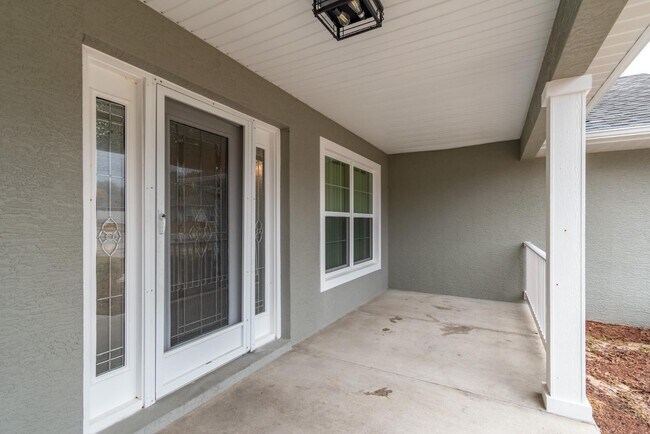 Building Photo - 8511 SE 158th Pl