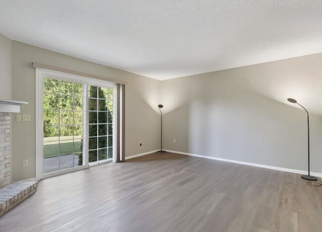 Building Photo - 407 Rachel Ln