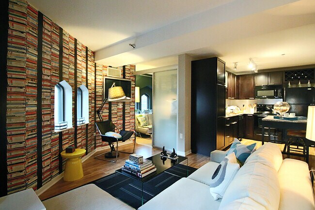 Building Photo - 188 W Randolph St