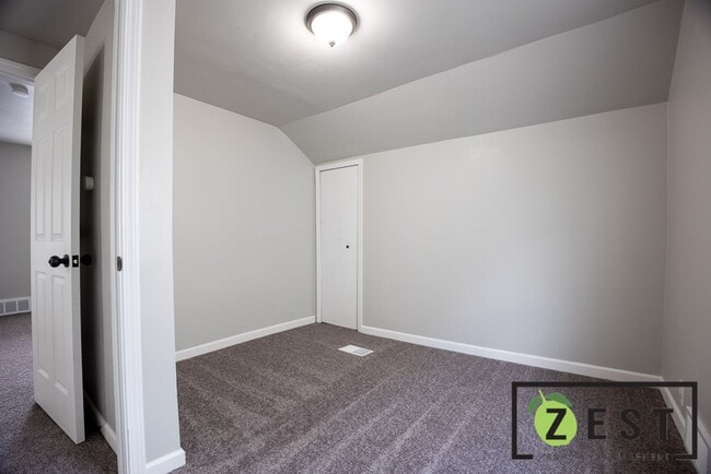 Building Photo - OPEN HOUSE- 12/15! 3PM-3:30PM! Beautiful house !!!!