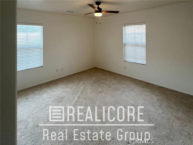 Building Photo - 15806 Rock Point Ln