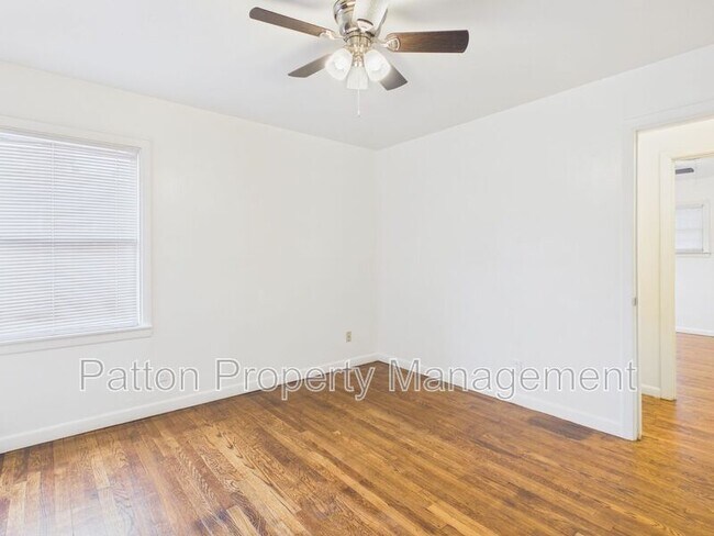 Building Photo - 4308 S Jackson St