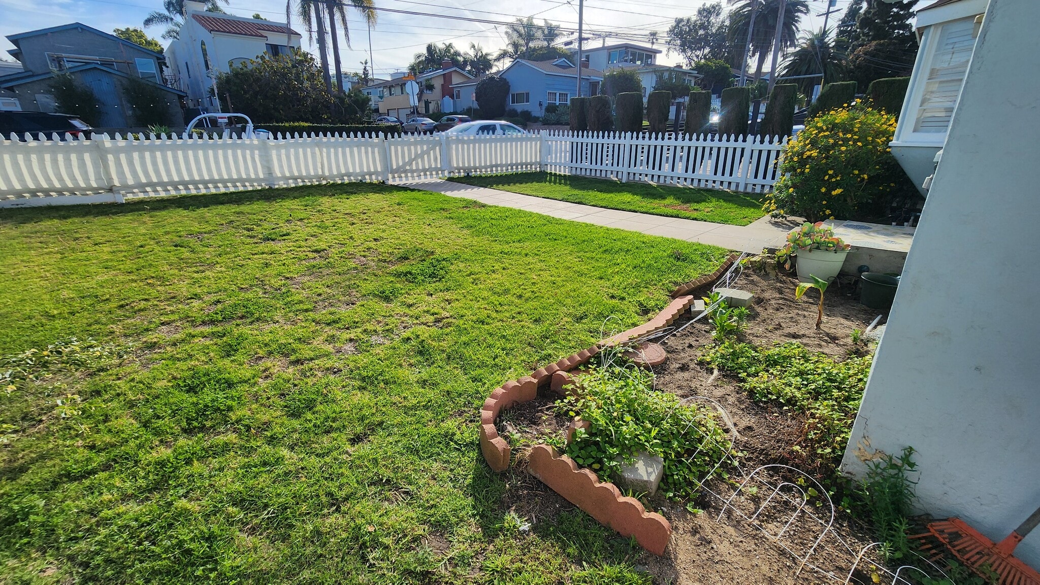 Building Photo - 625 Prospect Ave