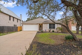 Building Photo - 905 Lodosa Dr