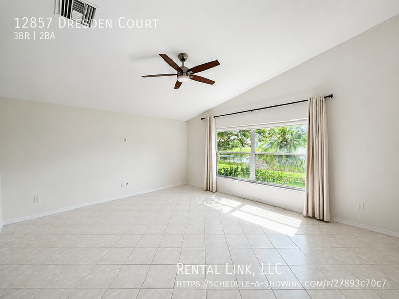 Building Photo - 12857 Dresden Ct