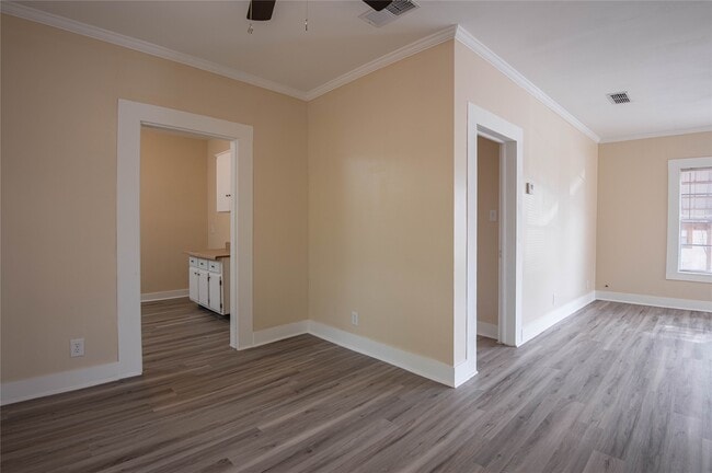 Building Photo - 308 Kelley Blvd