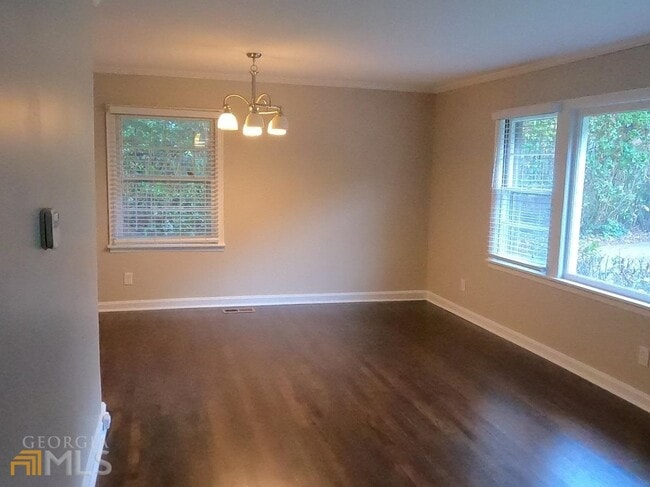 Building Photo - 817 North St NW