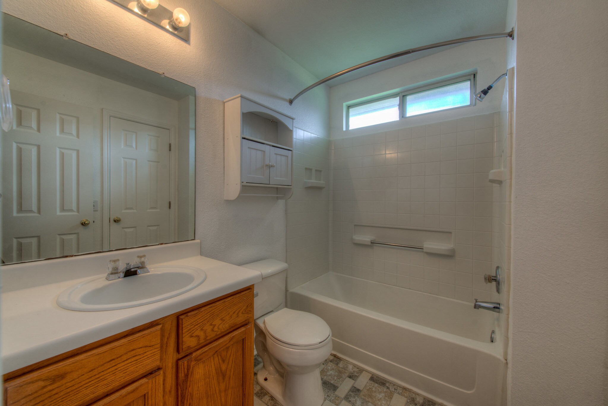 Building Photo - 8433 Alum Rock Dr