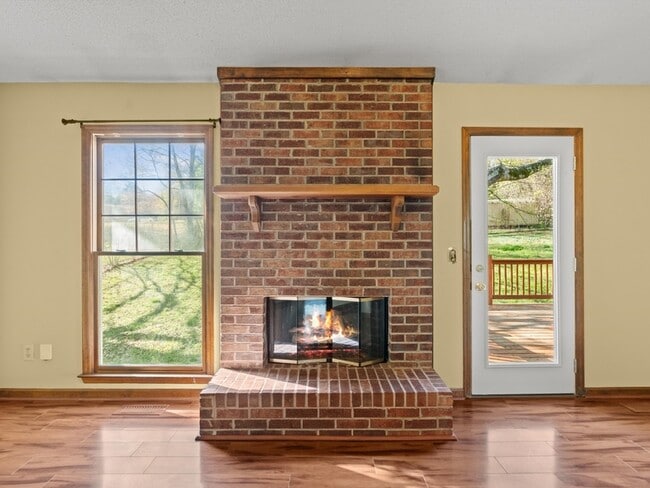 Building Photo - 115 Gaylor Dr