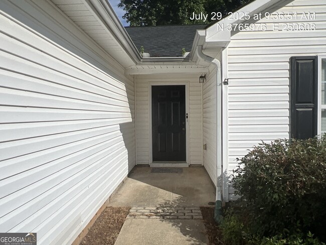 Building Photo - 413 Shenandoah Ct