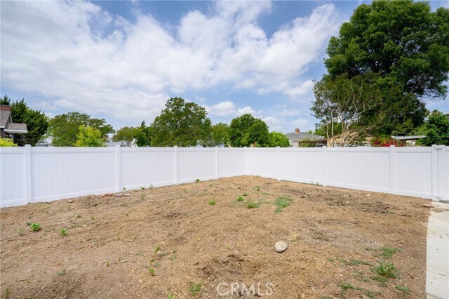 Building Photo - 6621 Chimineas Ave