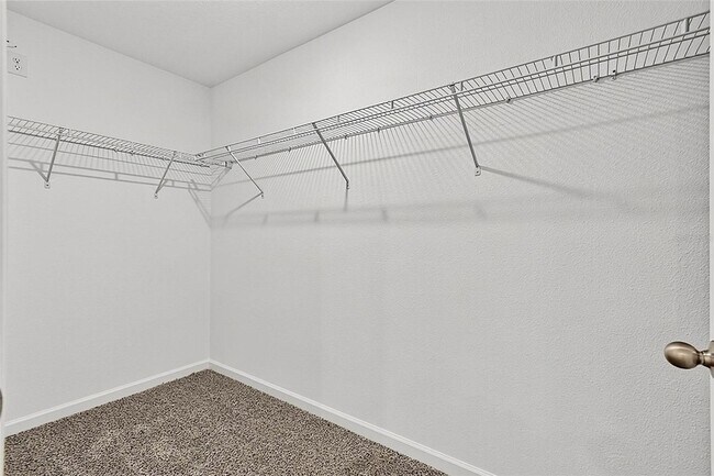 Building Photo - 863 Grand Reserve Dr