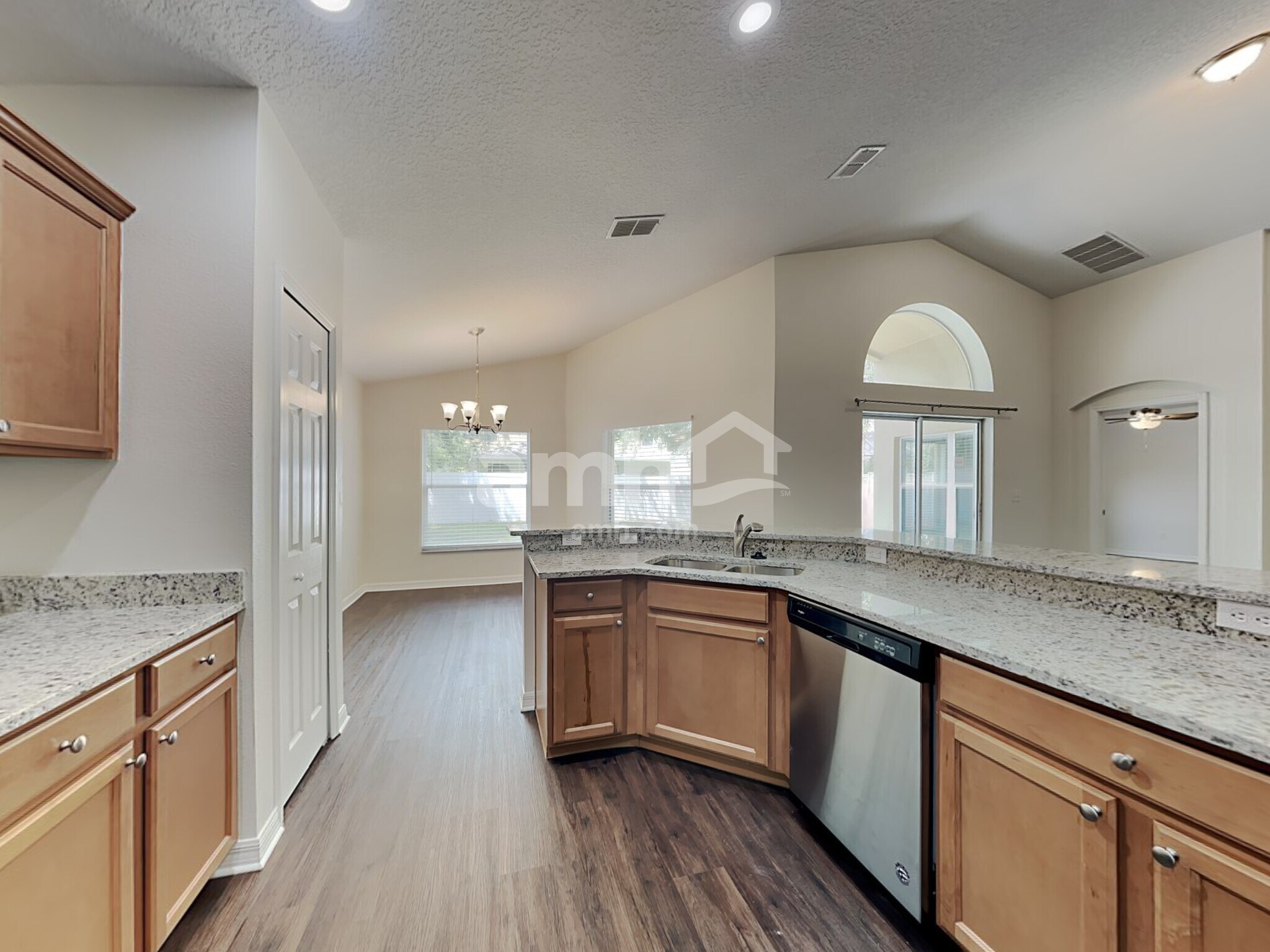 Building Photo - 1703 Boggy Oak Ln